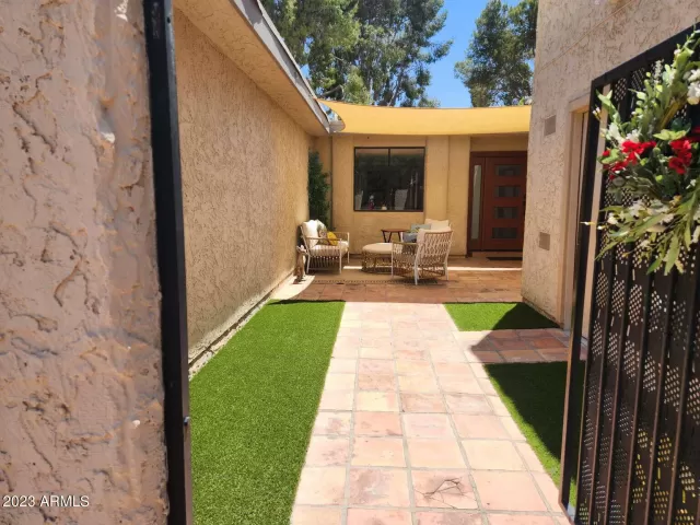 MLS: 6555236 Condo For Sale