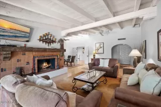 Photo #4: 6555246 Listing