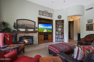 Photo #3: 6555382 Listing