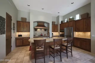 Photo #6: 6555382 Listing