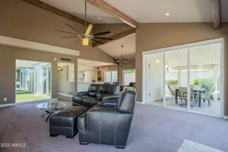 Photo #6: 6555885 Listing 