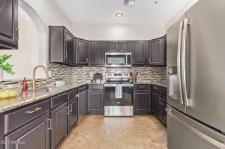 Photo #5: 6555927 Listing 