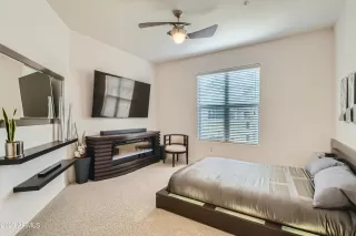 Photo #5: 6555933 Listing