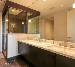 Photo #5: 6556279 Listing