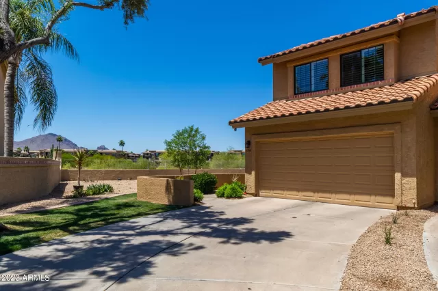 MLS: 6556339 Condo For Sale