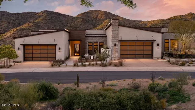 MLS: 6556608 Condo For Sale