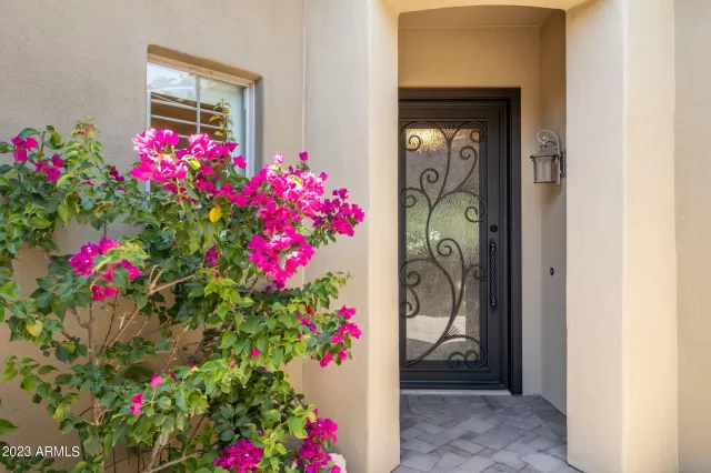 MLS: 6556634 Condo For Sale