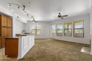 Photo #6: 6556689 Listing