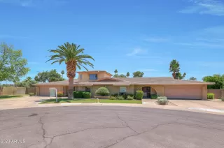 Photo #2: 6557319 Listing