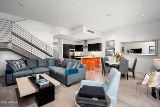 Photo #2: 6557611 Listing