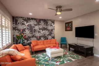 Photo #1: 6557636 Listing 