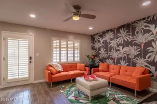 Photo #2: 6557636 Listing 