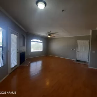 Photo #5: 6557867 Listing 