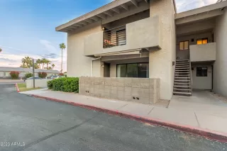 Photo #2: 6558057 Listing