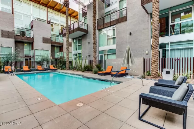 MLS: 6558373 Condo For Sale