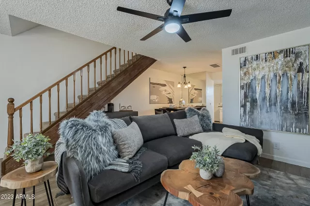 MLS: 6558437 Condo For Sale