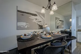 Photo #4: 6558437 Listing