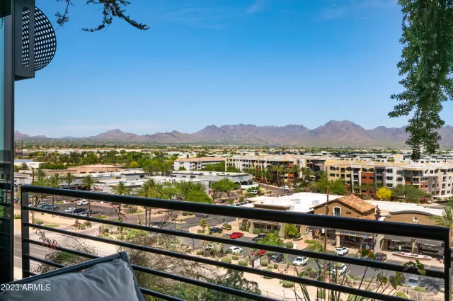 MLS: 6558461 Condo For Sale