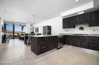 Photo #2: 6558461 Listing