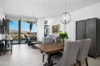 Photo #5: 6558461 Listing