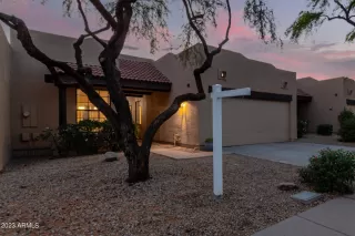 Photo #3: 6558580 Listing