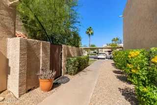 Photo #3: 6558749 Listing