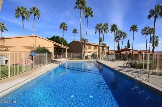 Photo #2: 6558753 Listing