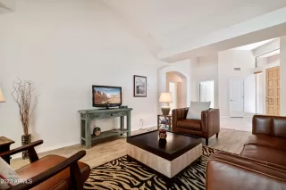 Photo #6: 6558823 Listing 