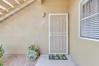 Photo #4: 6559184 Listing