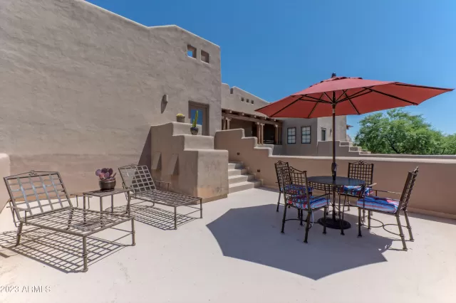MLS: 6559397 Condo For Sale