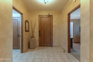 Photo #2: 6559397 Listing