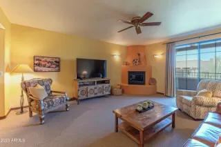 Photo #3: 6559397 Listing