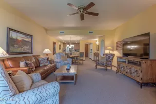 Photo #4: 6559397 Listing