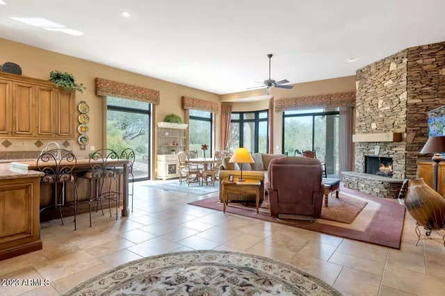 MLS: 6559417 Condo For Sale