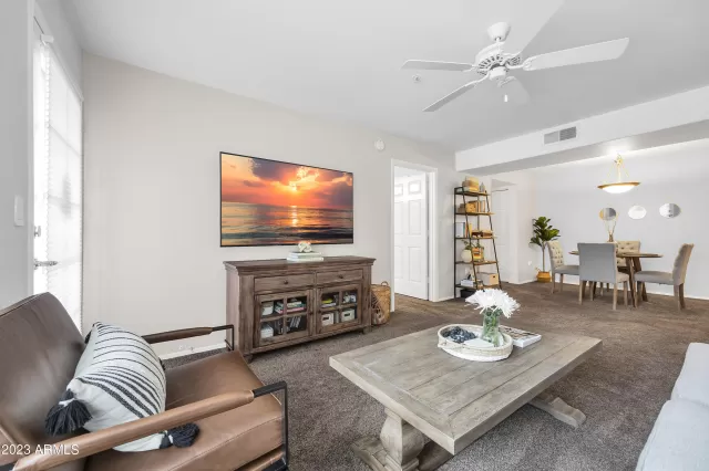 MLS: 6559542 Condo For Sale