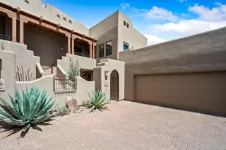 Photo #1: 6559842 Listing 