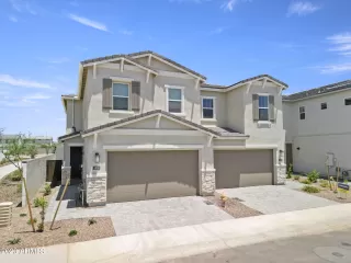 Photo #2: 6560107 Listing 