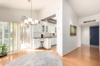 Photo #3: 6560184 Listing 