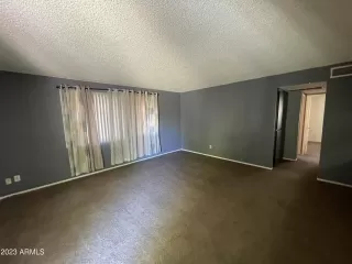 Photo #5: 6560263 Listing