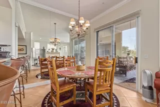 Photo #5: 6560488 Listing