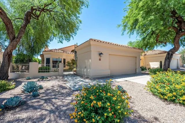 MLS: 6560637 Condo For Sale