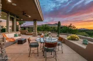 Photo #2: 6560774 Listing 