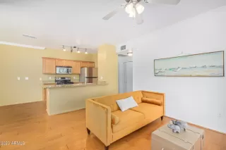 Photo #4: 6560796 Listing