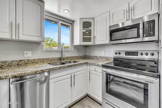 MLS: 6560867 Condo For Sale