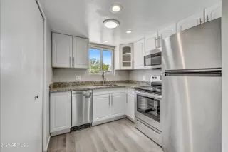 Photo #1: 6560867 Listing