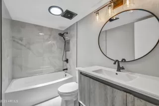 Photo #4: 6560867 Listing