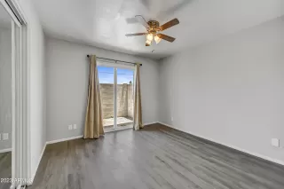 Photo #5: 6560867 Listing
