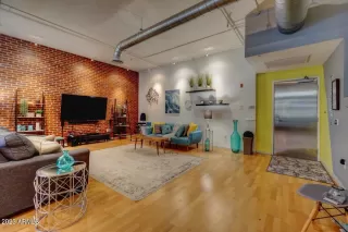 Photo #1: 6560903 Listing 