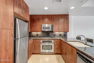 Photo #2: 6561009 Listing