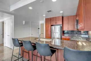 Photo #3: 6561009 Listing